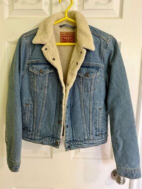 Levi's Light Blue Denim Sherpa-Lined Jean Jacket